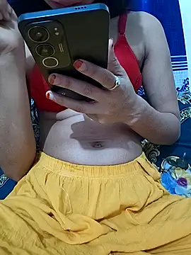 maya-Couple19 online show from November 2025 06:08:01 PM