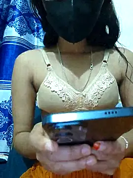 maya-Couple19 online show from December 2025 06:18:02 PM