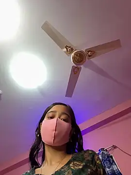 maya-Couple19 online show from April 2026 06:02:01 PM