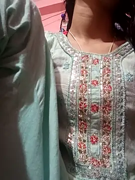 maya-Couple19 online show from April 2026 04:55:02 PM