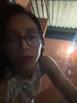 Emma  cumlovee online show from October 2025 12:33:02 AM