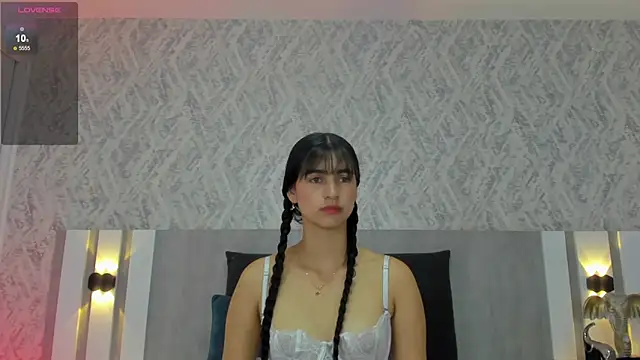 celeste sc0tt online show from November 2025 12:09:01 PM