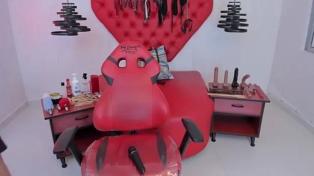 Miiaa Foxyy  online show from September 2025 04:23:01 AM