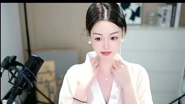 Snapshot of abbyli12 chatting on December 2025 04:11:01 PM abbyli12 online show from December 2025 04:11:01 PM