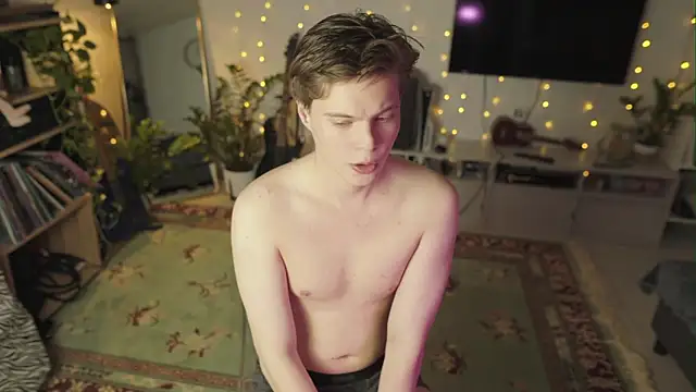 RusBradPitt online show from March 2026 04:14:02 PM