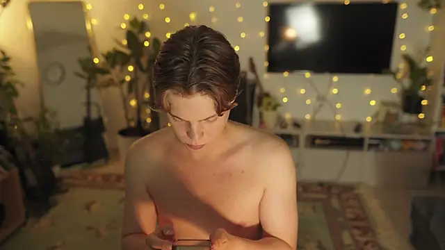 Snapshot of RusBradPitt chatting on July 2026 04:24:01 PM RusBradPitt online show from July 2026 04:24:01 PM