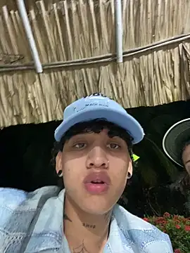 Snapshot of DustinandJordan chatting on November 2025 12:42:02 AM DustinandJordan online show from November 2025 12:42:02 AM