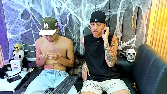 DustinandJordan online show from October 2025 06:04:01 AM