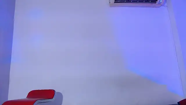 onixandghosty1 online show from April 2026 07:04:02 PM