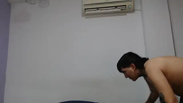 onixandghosty1 online show from May 2026 06:57:01 PM