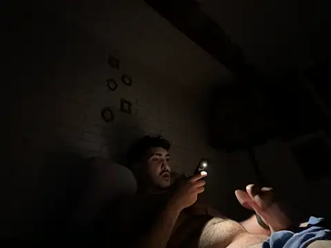 amo660 online show from April 2026 10:38:02 PM