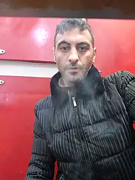 mahdiDido online show from November 2025 09:46:01 PM