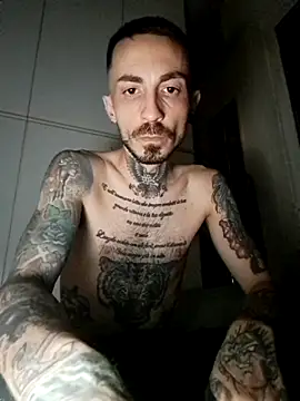 Robe420 online show from March 2026 10:32:01 PM