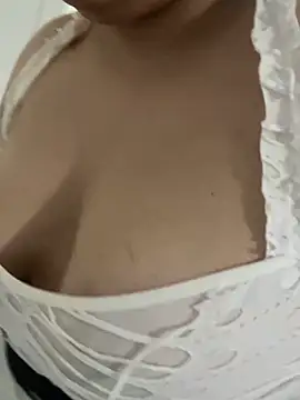 inked nekoo online show from October 2025 08:06:02 PM