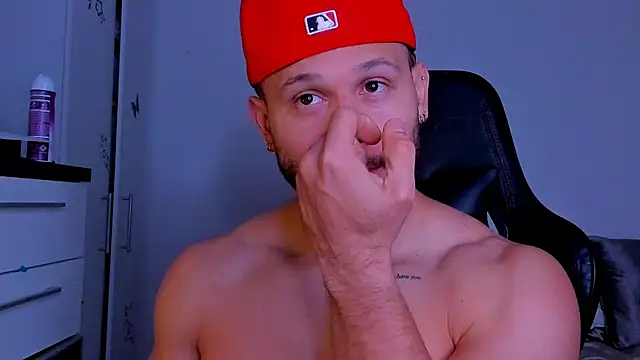 andrewcorey1 online show from September 2025 01:23:02 AM