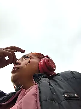 Mariana-94 online show from April 2026 12:28:02 PM