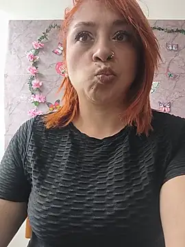 Snapshot of Mariana-94 chatting on May 2026 04:23:01 PM Mariana-94 online show from May 2026 04:23:01 PM