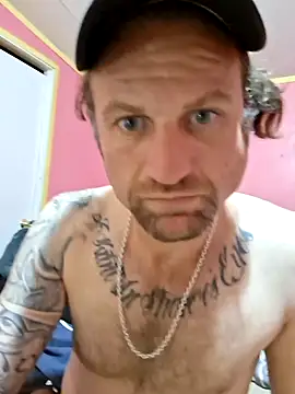 bearded cross online show from March 2026 01:23:02 PM