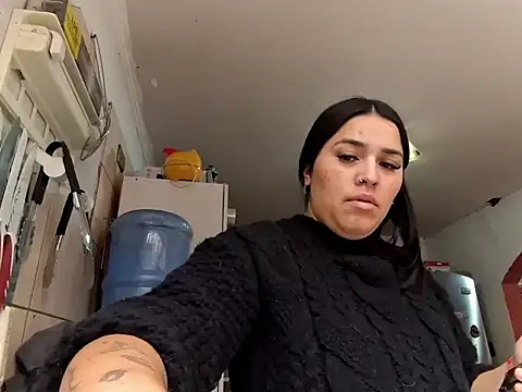 Denisutra777 online show from April 2026 07:10:02 PM