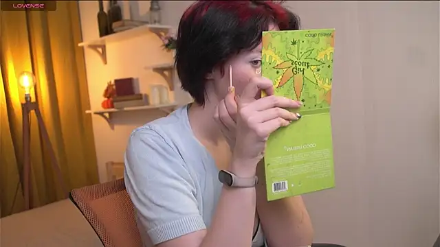 bluebeell online show from November 2025 09:15:01 PM