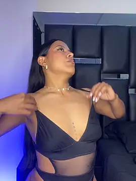 Kendra C online show from November 2025 01:09:01 AM