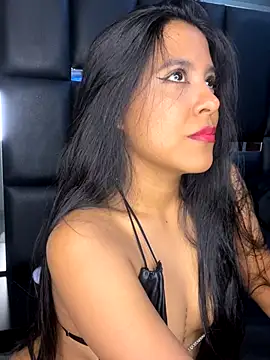 Kendra C online show from November 2025 01:20:02 AM