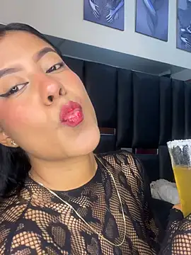 Snapshot of Kendra_C chatting on January 2026 04:05:02 AM Kendra C online show from January 2026 04:05:02 AM