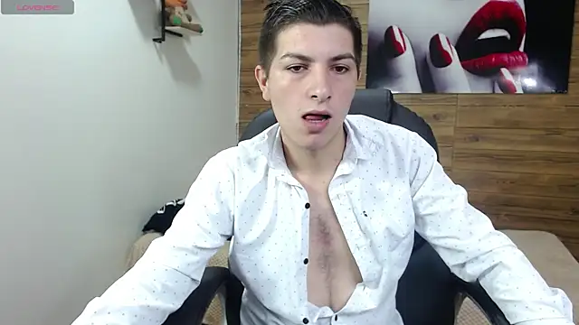 Snapshot of taner_king chatting on October 2025 03:10:02 AM taner king online show from October 2025 03:10:02 AM