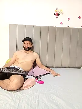 HOTEXTREMCOUPLE online show from April 2026 01:51:02 AM