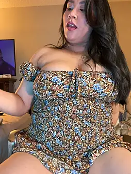 Snapshot of Myonlyprincess1 chatting on May 2026 03:25:02 AM Myonlyprincess1 online show from May 2026 03:25:02 AM