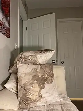 Snapshot of Myonlyprincess1 chatting on October 2025 10:33:01 PM Myonlyprincess1 online show from October 2025 10:33:01 PM