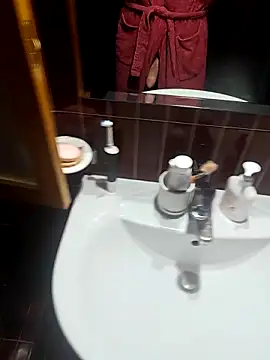 LucifertheGenius online show from November 2025 12:43:01 AM