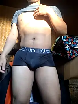 TheLonewolf8 online show from November 2025 07:19:01 AM