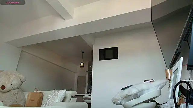 brunothompson3 online show from November 2025 08:45:02 PM