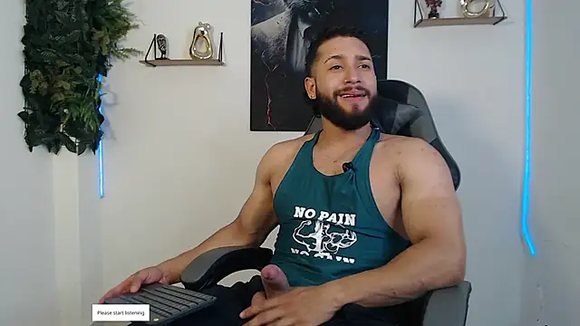 massimofiore  online show from April 2026 04:35:01 PM