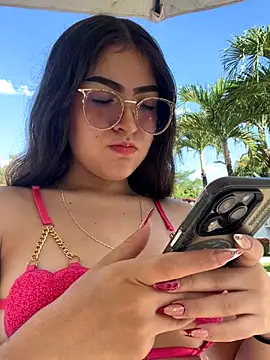 Gaby-Herrera online show from September 2025 08:26:01 PM