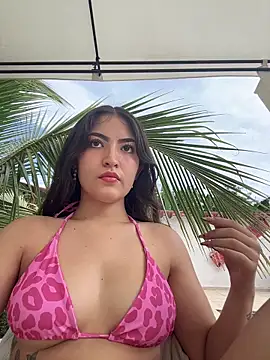 Gaby-Herrera online show from December 2025 08:33:02 PM