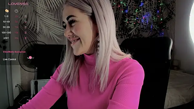 Kira Key online show from February 2026 08:47:02 AM