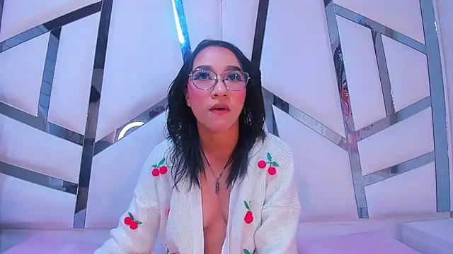 KiaraandEnzzo  online show from September 2025 02:07:01 AM