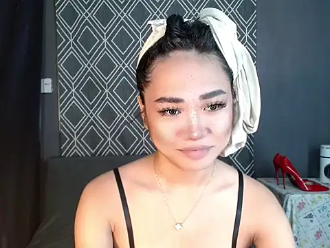 hugesignificant 69 online show from November 2025 04:46:02 AM