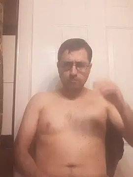 Gearsuit online show from November 2025 07:06:01 PM