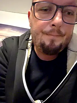 bigdicksklave online show from November 2025 04:18:01 PM