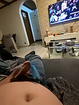 bigdicksklave online show from January 2026 09:10:01 PM