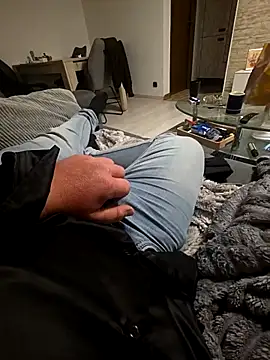 bigdicksklave online show from November 2025 08:23:01 PM