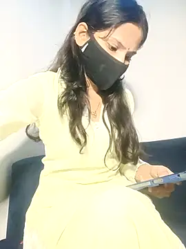 TheSassyGirl7 online show from November 2025 06:36:02 PM