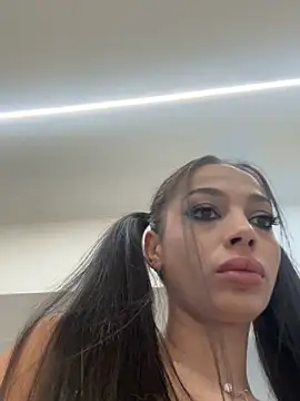 Bella Vixen  online show from September 2025 07:32:01 PM