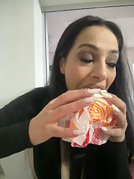 Bella Vixen  online show from October 2025 08:08:02 PM