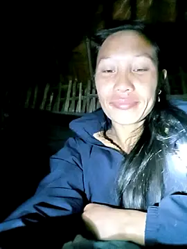 Lisa pusy online show from November 2025 07:03:01 PM