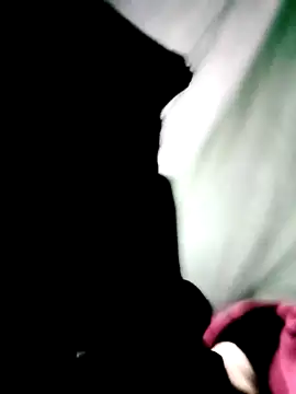 Lisa pusy online show from November 2025 12:43:02 AM