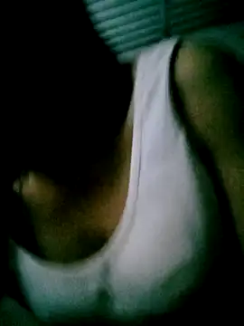 Snapshot of Lisa_pusy chatting on October 2025 10:22:02 PM Lisa pusy online show from October 2025 10:22:02 PM